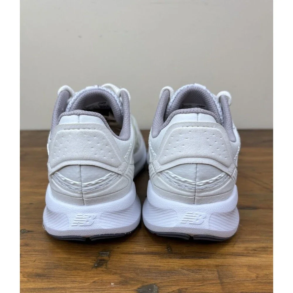 New Balance CTLYST Women’s 8.5 Shoes Sea Salt Truffle White Training Gym Walking